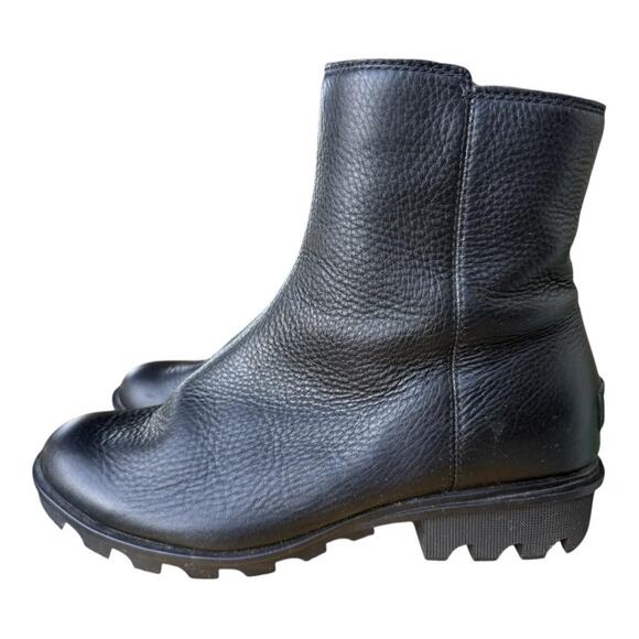 Sorel Phoenix Waterproof Black Leather Bootie Women size 8 - Picture 2 of 8